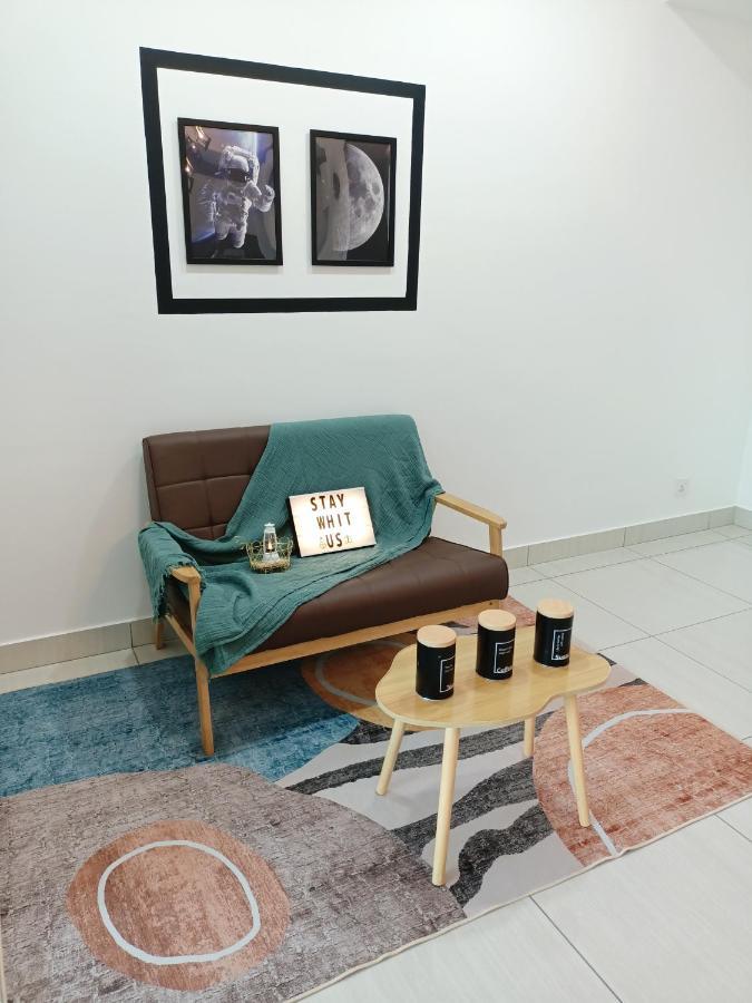 C1113 Almas Suites Galaxy Space Netflix By Stay Нусаджая Екстериор снимка